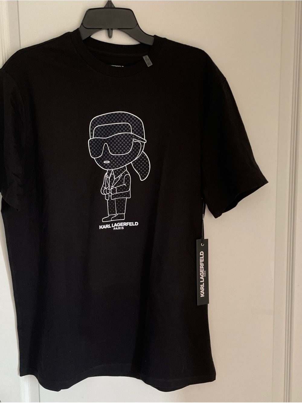 NWT Karl Lagerfeld Tee Shirt Men’s Black Size Large